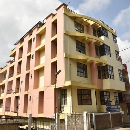 Hotel City Palace Inn Shillong Dış mekan fotoğraf
