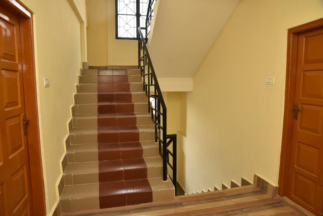 Hotel City Palace Inn Shillong Dış mekan fotoğraf